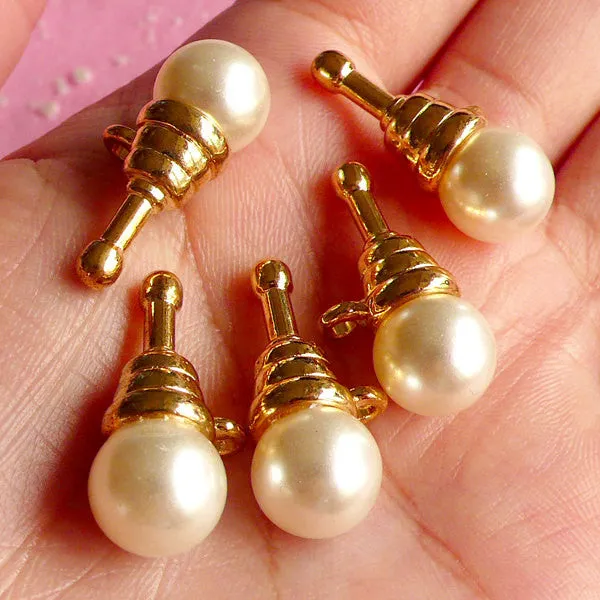 CLEARANCE Ear Phone Jack Dust Plug /  Earphone Plug / Cell Phone Dust Plug / Mobile Phone Charm Plug with Cream Pearl (with HOLE / 5pcs / Gold) EJ12