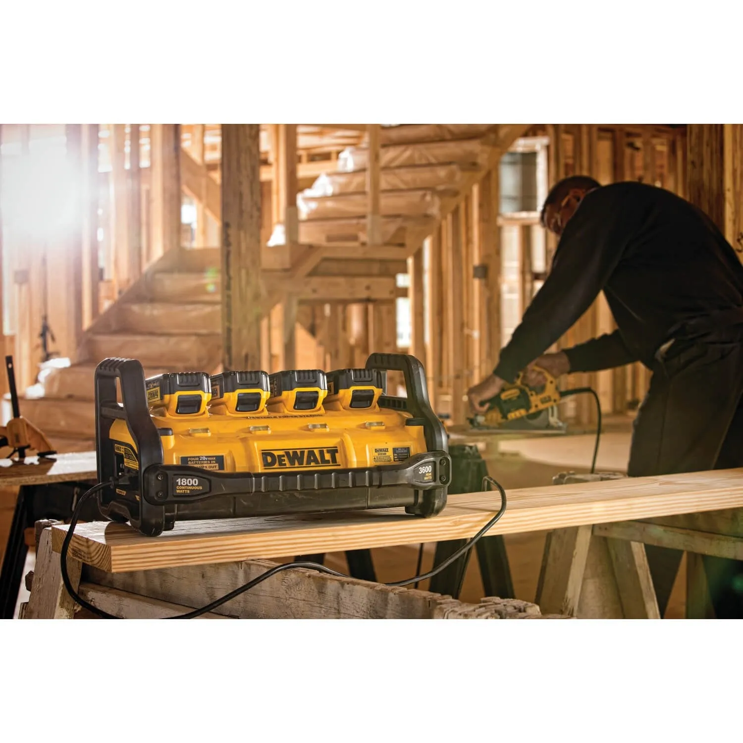 DEWALT DCB1800B FLEXVOLT Portable Power Station, Tool Only