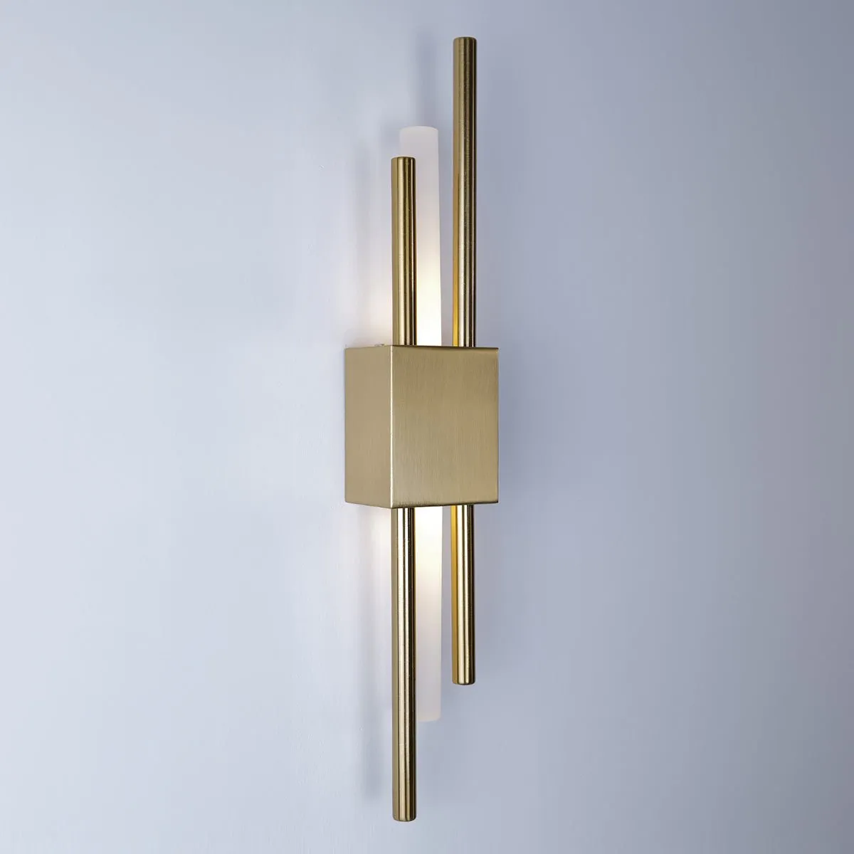 Glitch Wall Light • Gold • Battery • 2 Pack