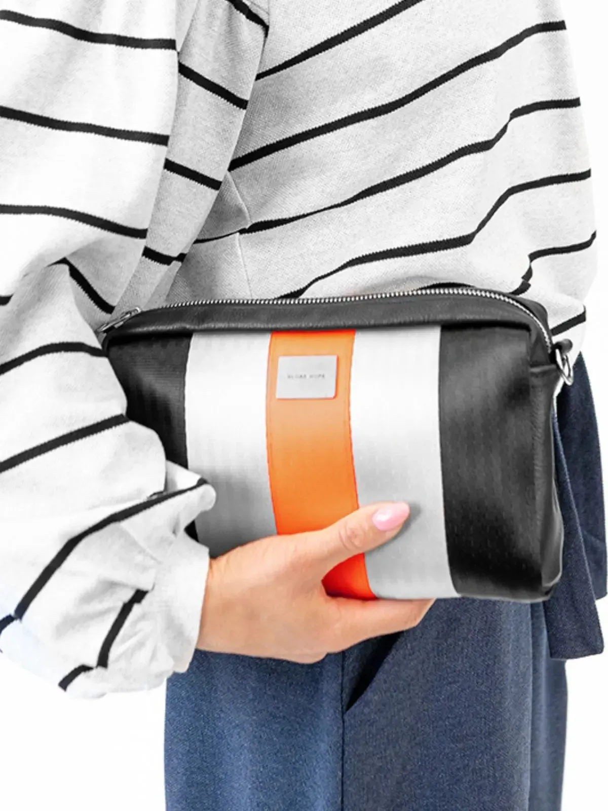 Kaste Stripe Crossbody Bag Black/Orange